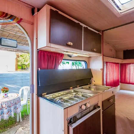 Eden - Wellness Oasis With Pool And Gym Guest house